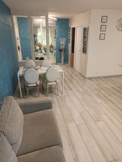 Chez Ilenia Apartman Lagny Kültér fotó